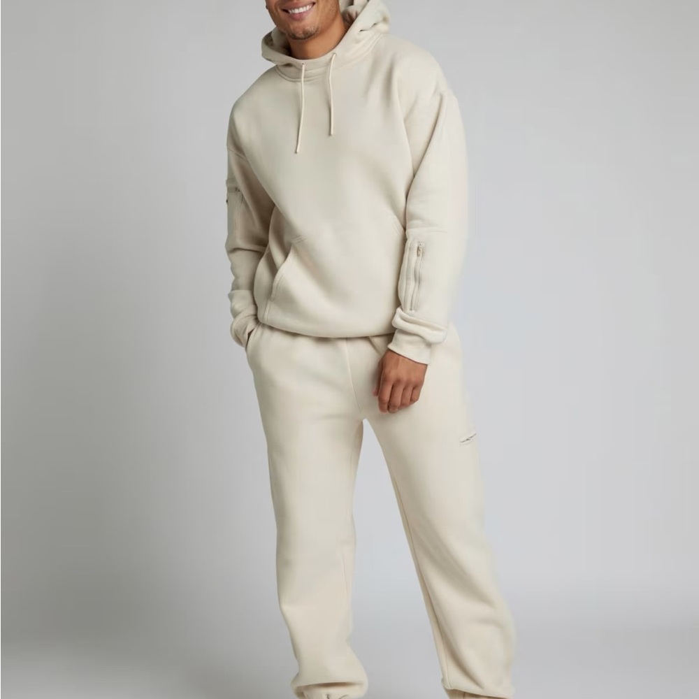 Comfrt Airplane Mode Travel Hoodie - Bone - L - NWT - Picture 3 of 8
